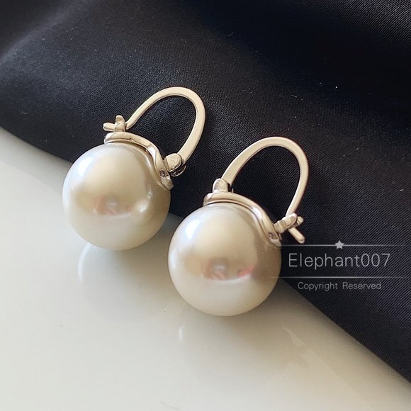 Kate Spade earrings silver pearl earrings